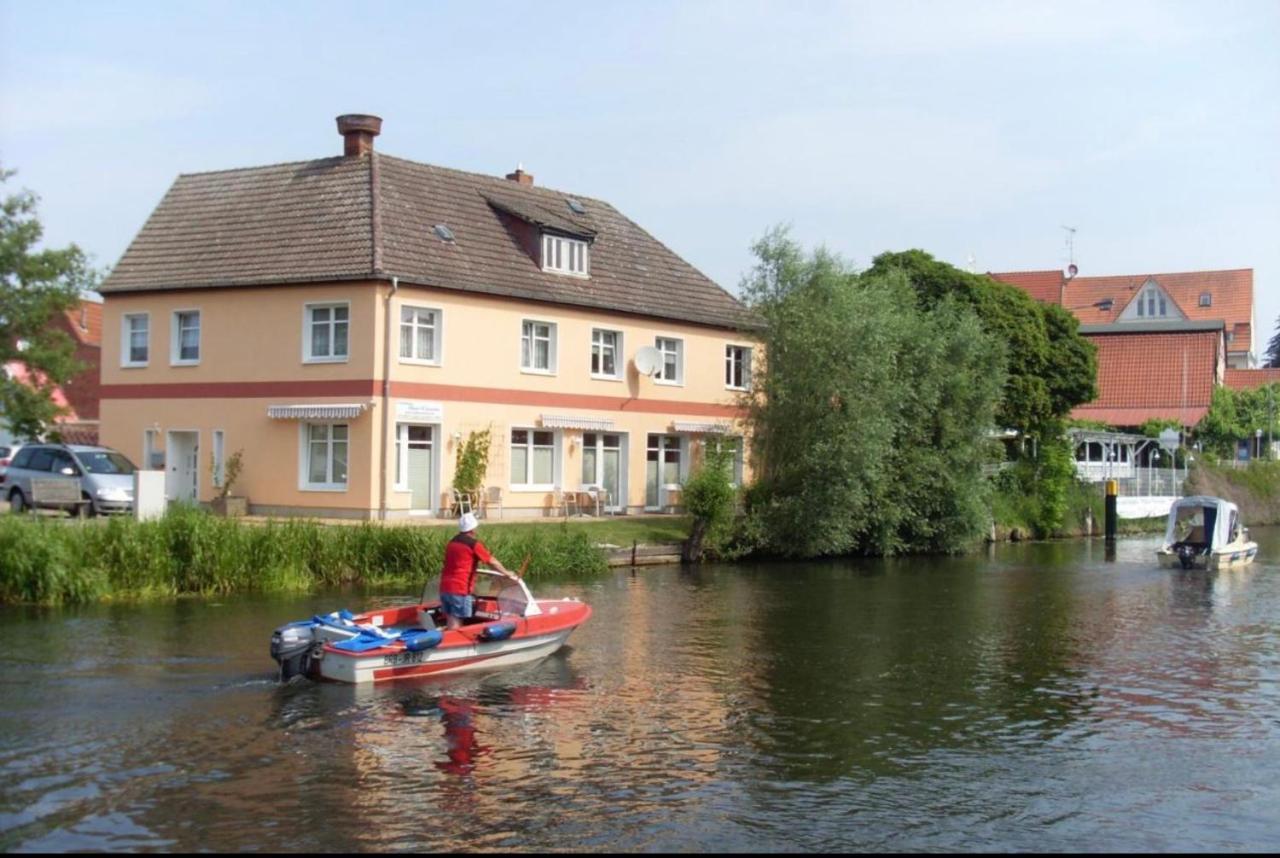 Ferienwohnungen Direkt An Der Elde Lübz Zewnętrze zdjęcie